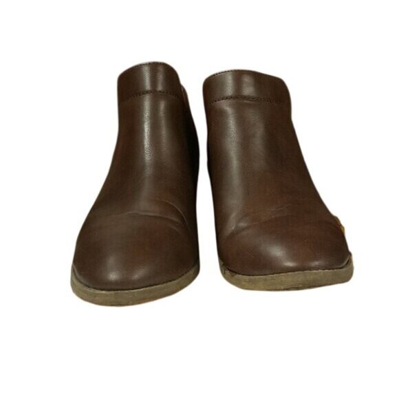Time And Tru Brown Ankle Boots Side Zipper Closure & Low Heel 8.5 Wide - Picture 4 of 7
